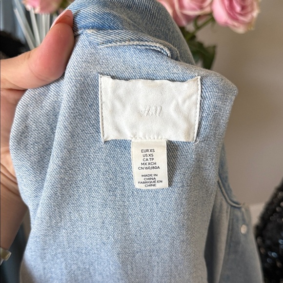 H&M Light Blue Jean Jacket - Picture 5 of 6